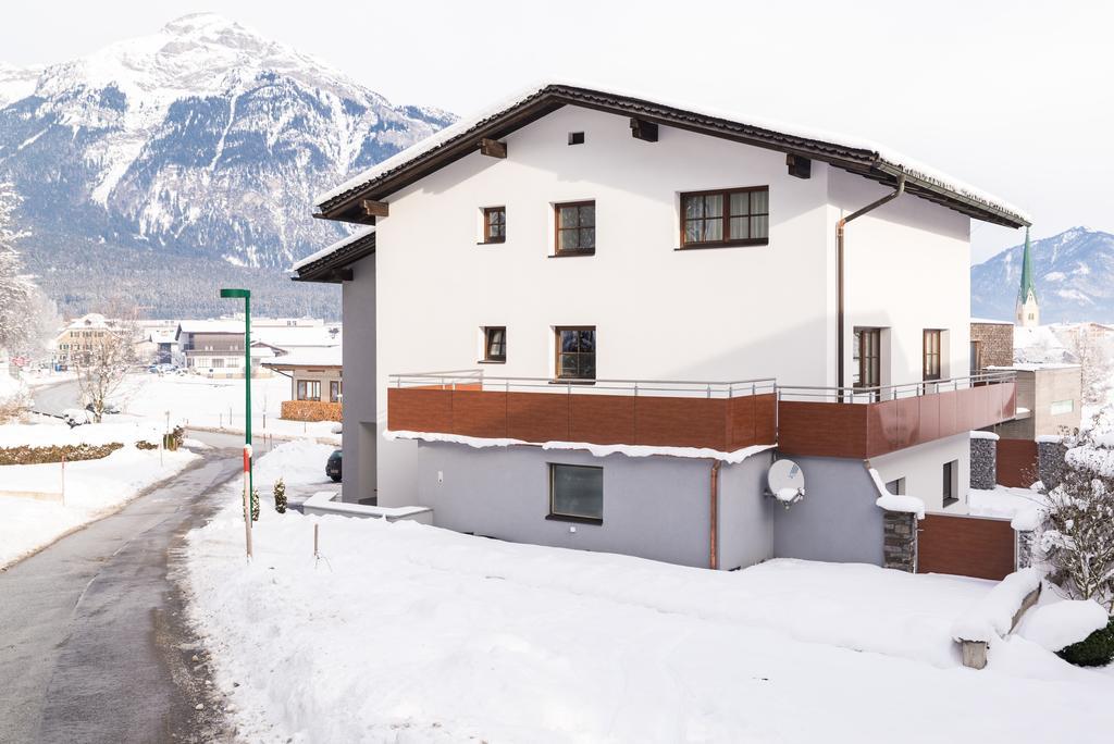 Apart Steiner Apartment Strass im Zillertal Bagian luar foto